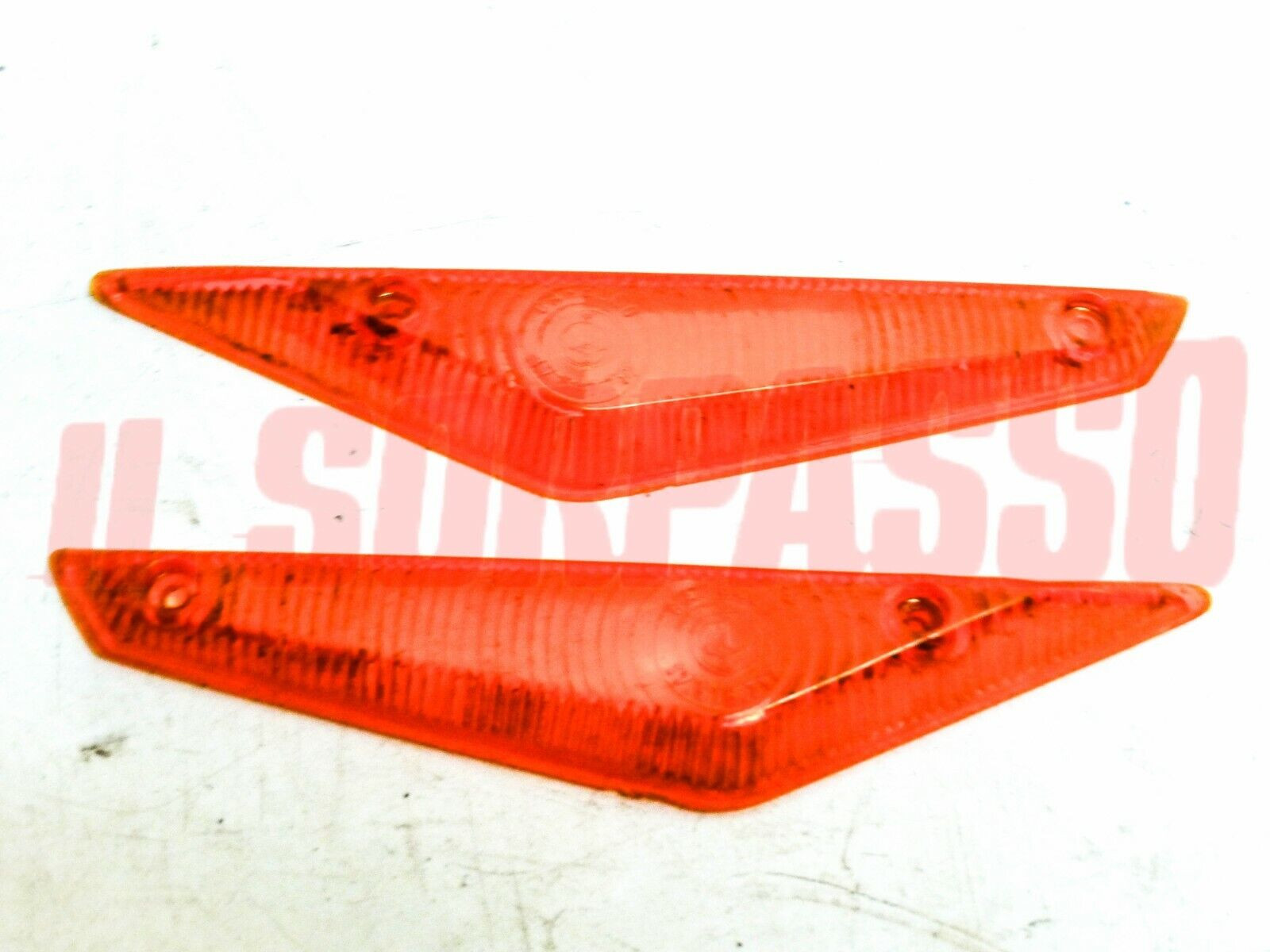 PLASTICHE FRECCE LATERALI DESTRA SINISTRA LANCIA FLAMINIA COUPE CARELLO