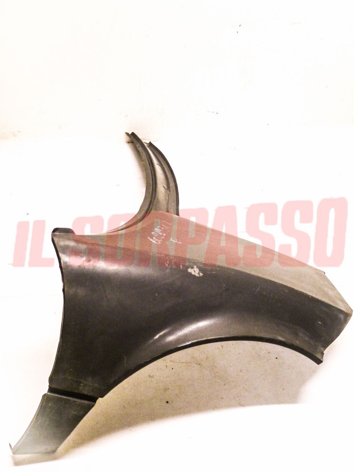 MEZZO PARAFANGO ANTERIORE DESTRO + SOTTO TERGI FERRARI  308 ORIGINALE