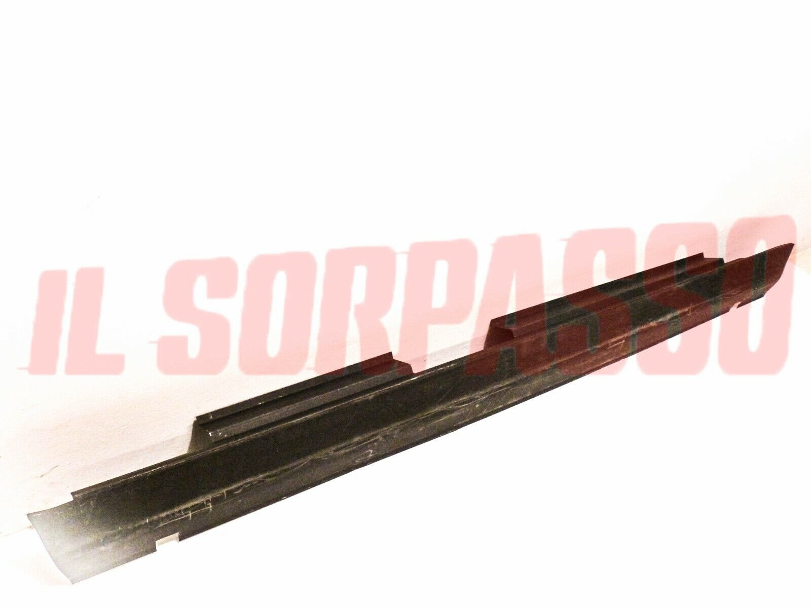 SOTTOPORTA DESTRO ALFA ROMEO GIULIETTA DAL 1977 IN POI