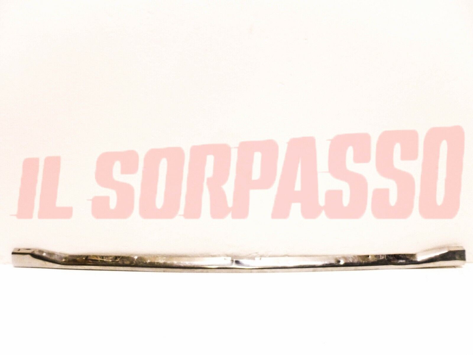 MODANATURA PROFILO VANO BAULE POSTERIORE ALFA ROMEO 2600 BERLINA ORIGINALE