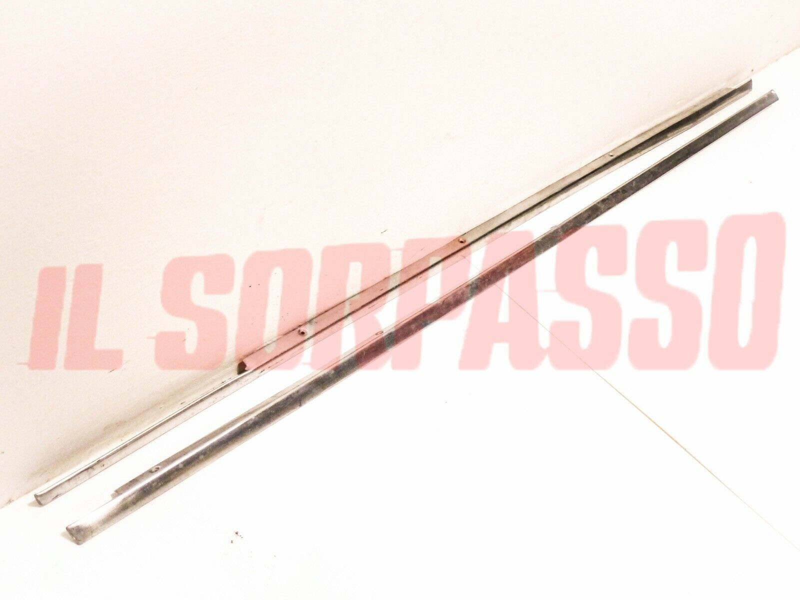 MODANATURE PROFILI SOTTOPORTA AUTOBIANCHI BIANCHINA PANORAMICA ORIGINALI