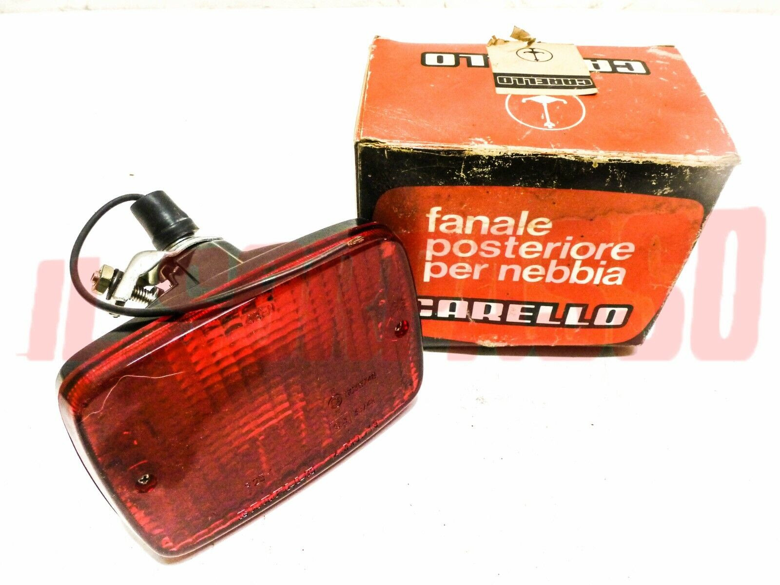 FANALINO RETRONEBBIA PARAURTI LANCIA FULVIA FERRARI MASERATI MONTREAL CARELLO