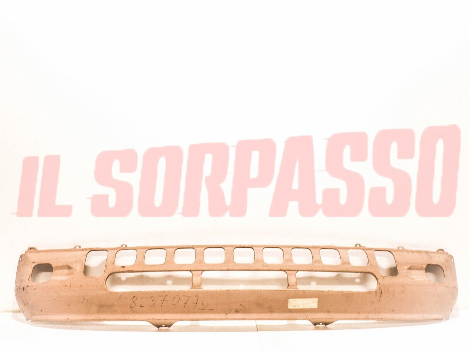 RIVESTIMENTO ANTERIORE FRONTALE INFERIORE LANCIA GAMMA BERLINA ORIGINALE