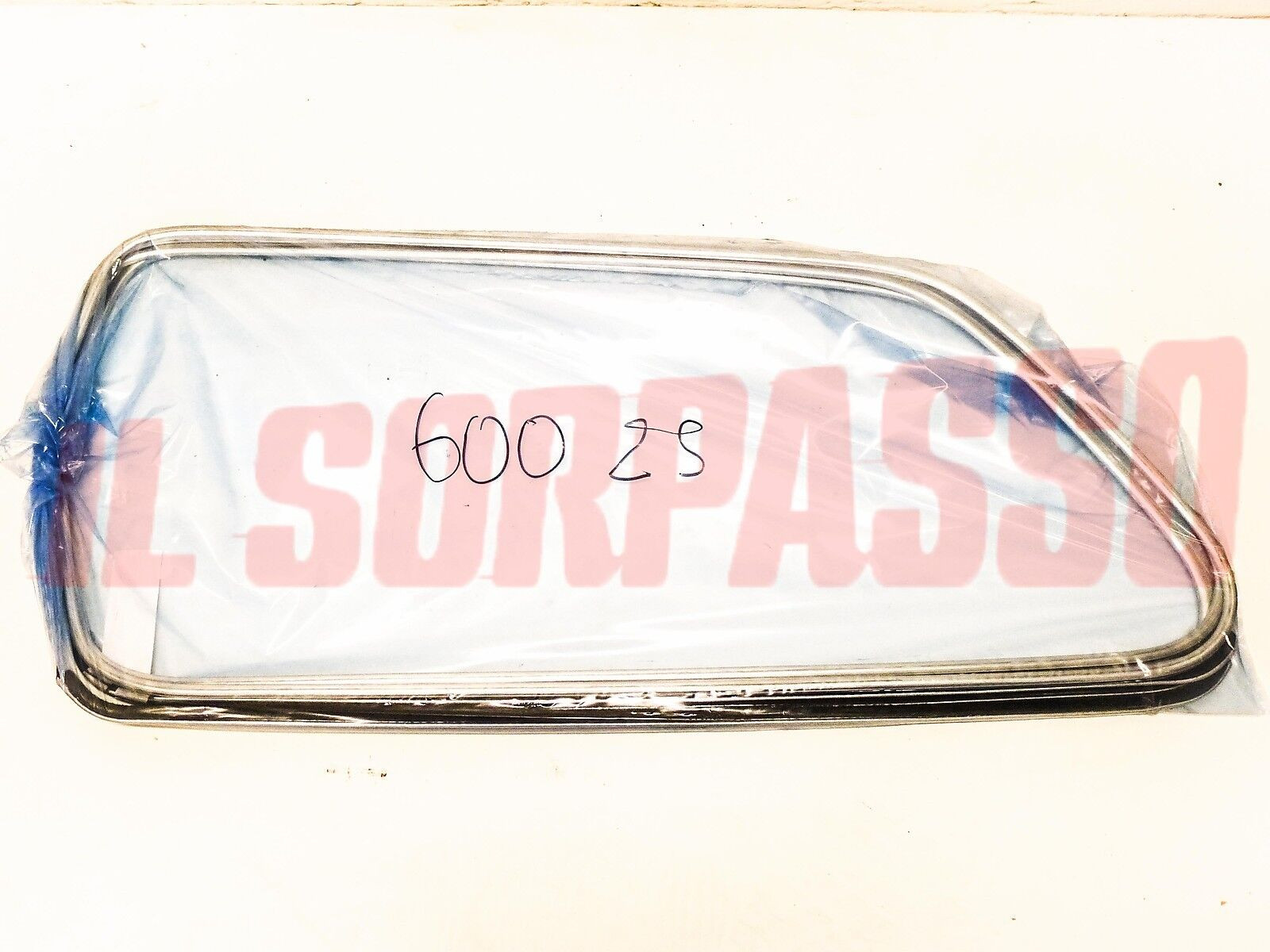 PROFILI RASAVETRI RASCHIAVETRI IN ALLUMINIO PORTE FIAT 600 2 SERIE VETRO INTERO