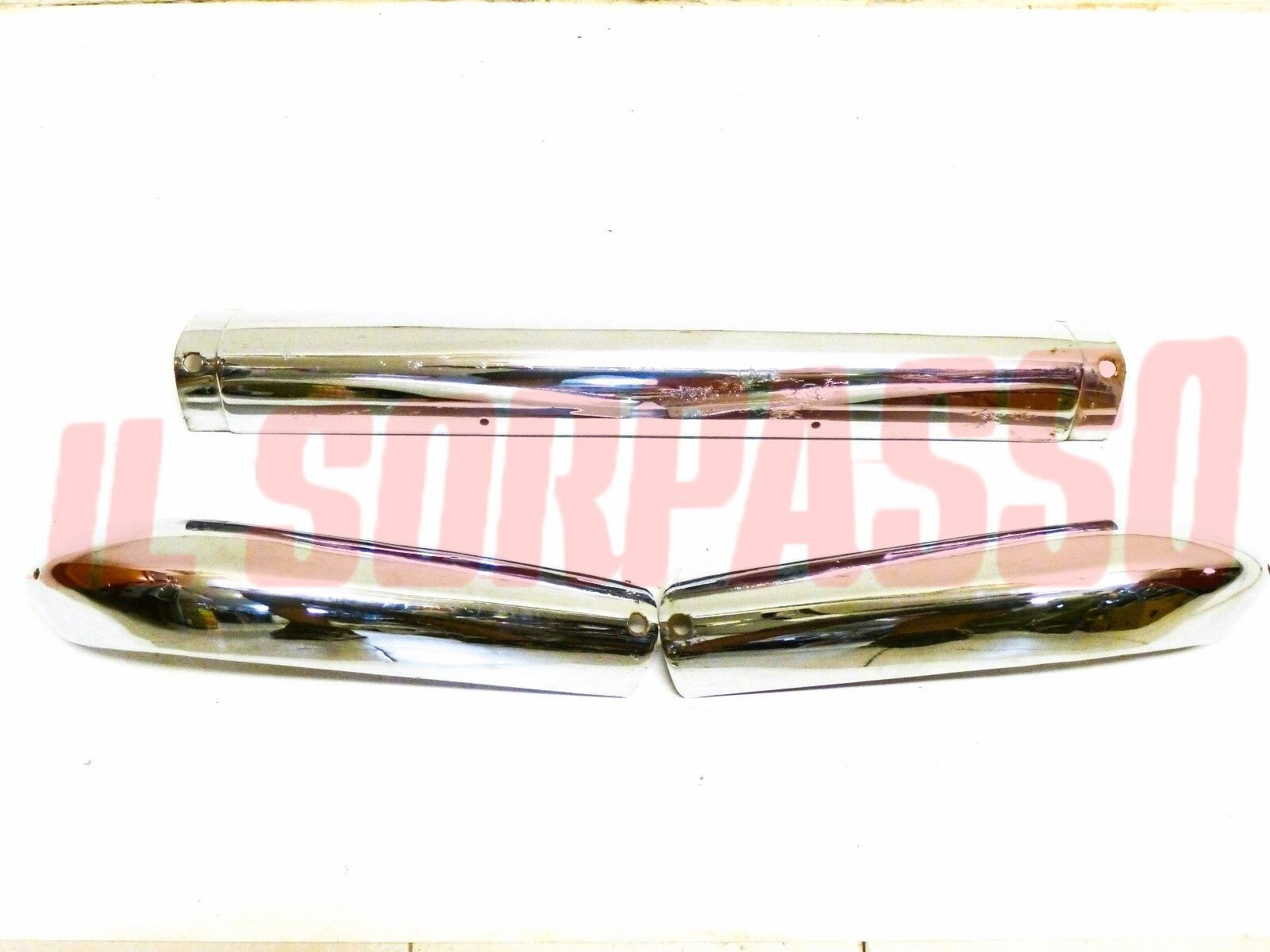 PARAURTI ANTERIORE CENTRALE + CANTONALI FIAT 1300 1500 BERLINA CON IMPERFEZIONI