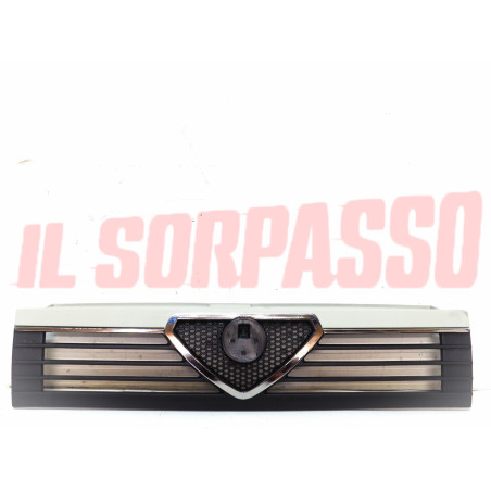 MASCHERINA GRIGLIA CALANDRA  ANTERIORE  ALFA ROMEO 33 MK2 ORIGINALE