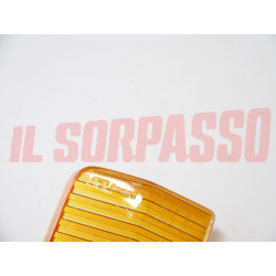 PLASTICHE FANALINI ANTERIORI DESTRO SINISTRO FIAT 125 BERLINA LEART BICOLORE