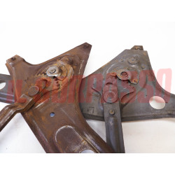 MACCHINETTE ALZAVETRO PORTA DESTRA + SINISTRA FIAT 500 D + GIARDINIERA USATE