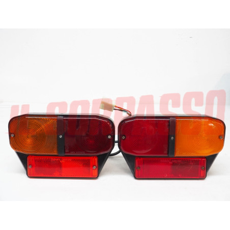 PLASTICHE FANALI FARI POSTERIORI AUTOCARRI OM 50 55 60 65 70 75 80 90 N 100 NOS